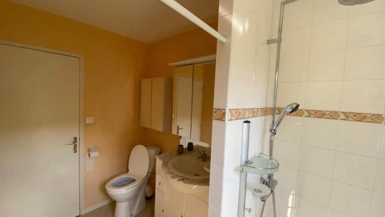 Appartement Aux Sources De La Chabanne Saint-Hilaire-les-Courbes Екстериор снимка