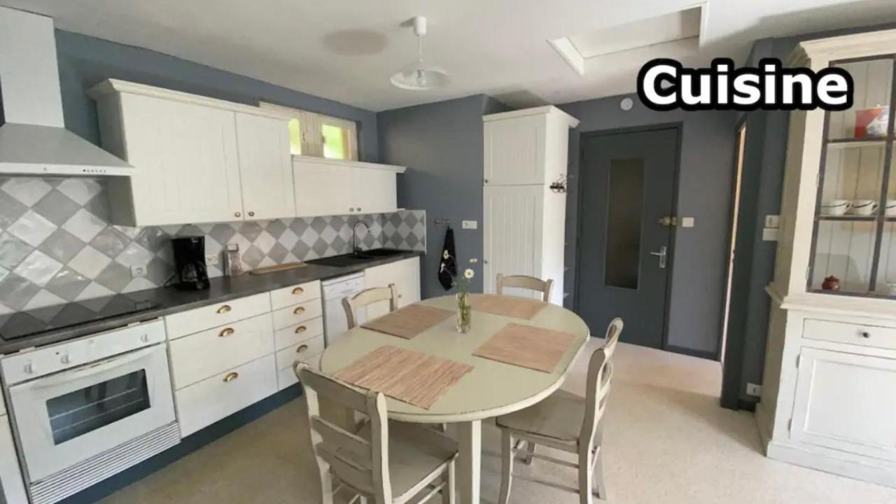 Appartement Aux Sources De La Chabanne Saint-Hilaire-les-Courbes Екстериор снимка